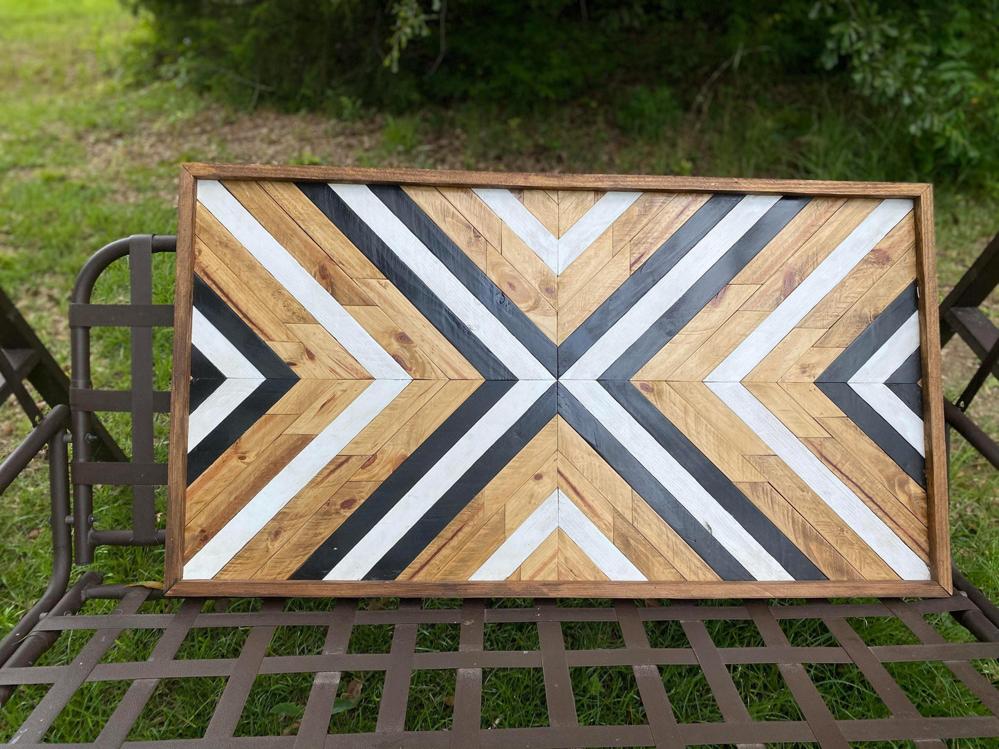 tBold Chevron Geometric Wood Wall Art – Reclaimed Black & White Mosaic
