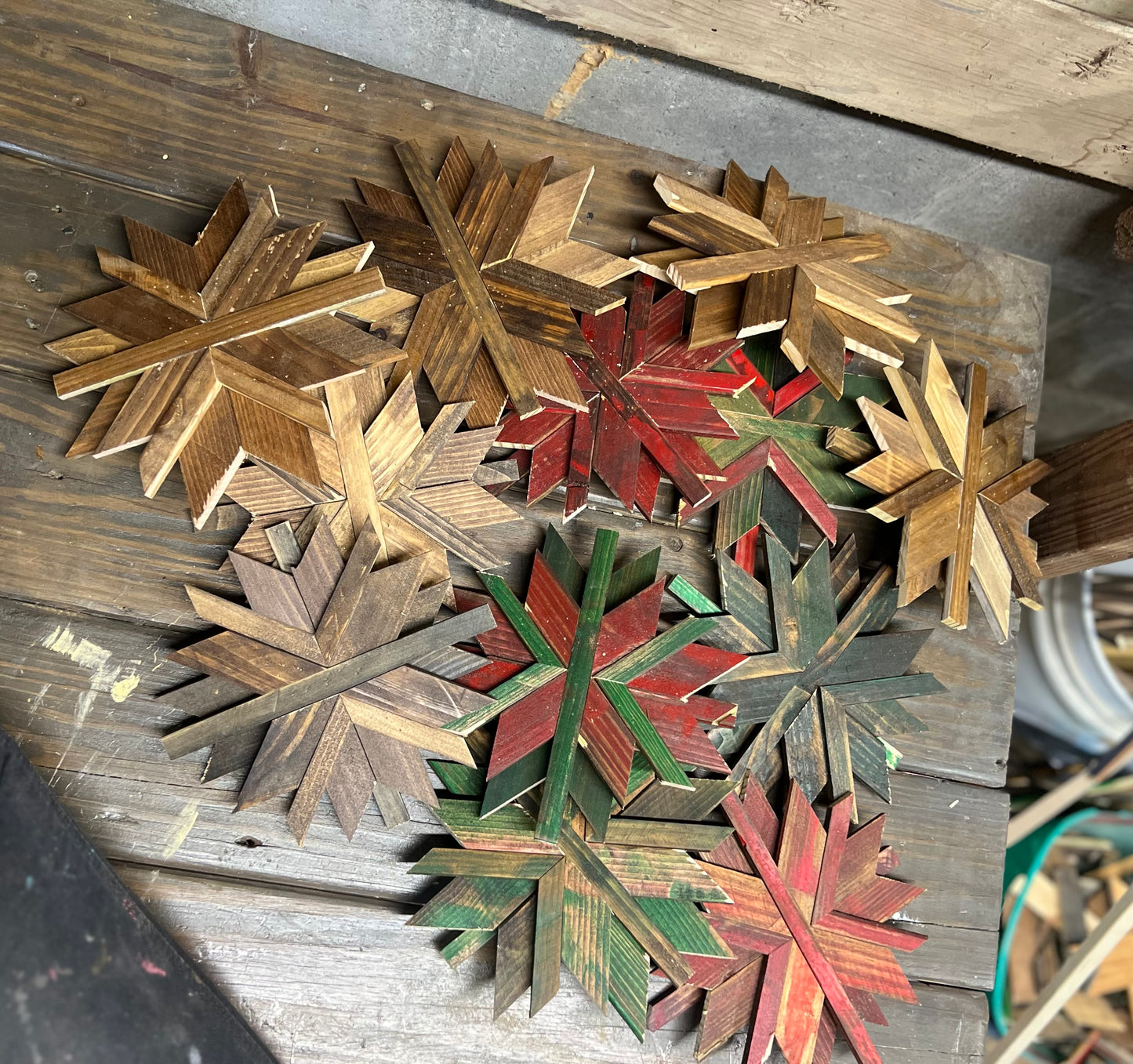 Rustic Wooden Snowflake Ornaments – Handmade Geometric Christmas Décor