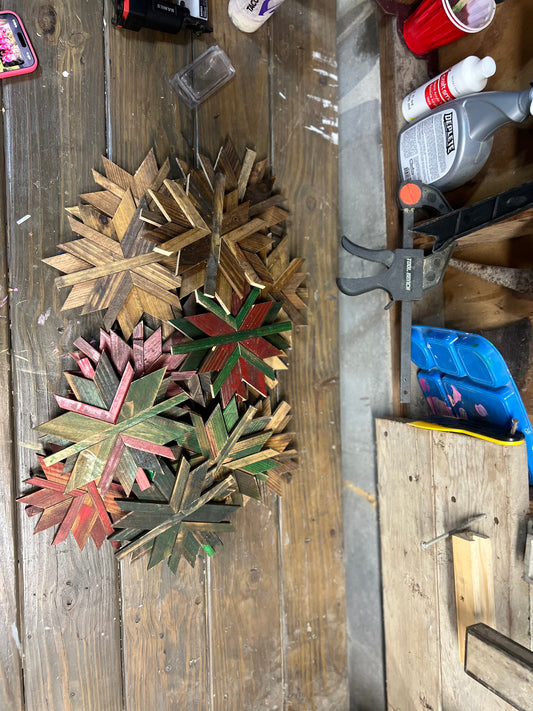 Rustic Wooden Snowflake Ornaments – Handmade Geometric Christmas Décor